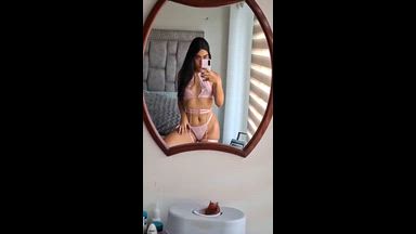 ♥ Mirror mirror..