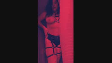 sexy dance with naked boobs