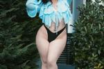 Natural curves