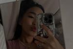Mirror selfie
