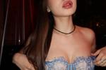 hot selfie