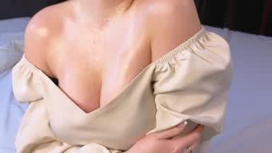 Oily and Wetty Boobs