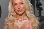 Hot Makeup