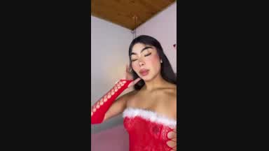 mmm sexy red