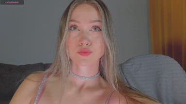 glitter butt play