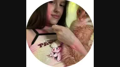 just me w my cat Gilbert ⋆˚ 𝜗🐈‍⬛𝜚˚⋆