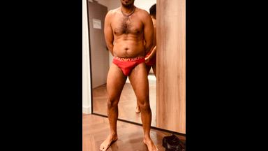 videocamm โ Free hand cum in tight red briefs - Huge load