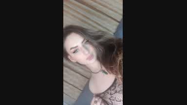 😘