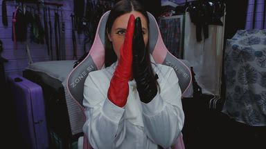 Red or black leather gloves?