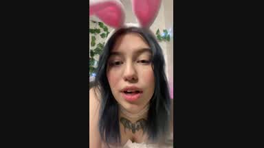 tongue play)