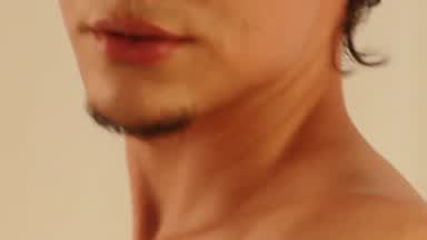 Looks that undress