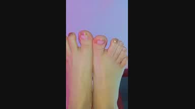 feets