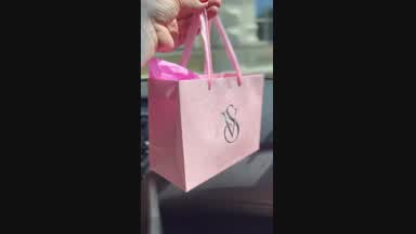 VS