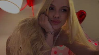 Me and the giant heart <3