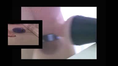 a flashlight cum