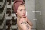 Nude Lucy