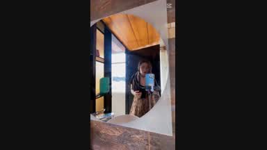 Mirror !! Mirror !!
