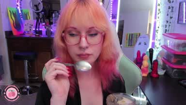 Gelato Gobbling