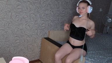 👅