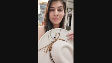 Nipples wet in public👀