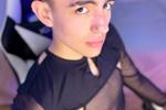 A sexy guy, who wants to please you 💕💋