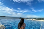 A wonderful day at the pool 🦋🥰