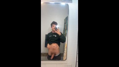 longbeachslut live Chaturbate webcam gallery thumbnail