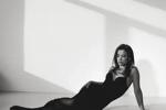 Eva in black