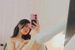 lune ๐๐ โ Only wearing my white stockings right now๐ค