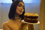 you like cake 😏😏