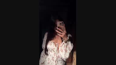 molly — Crave my touch 😈🤍