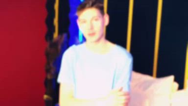 Cute boy😊