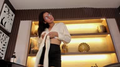 SEXY STRIPTEASE