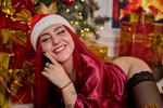 Pre Unwrap me like a Christmas present