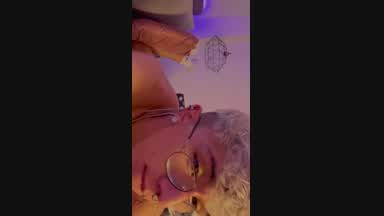 come here my ass is hot
