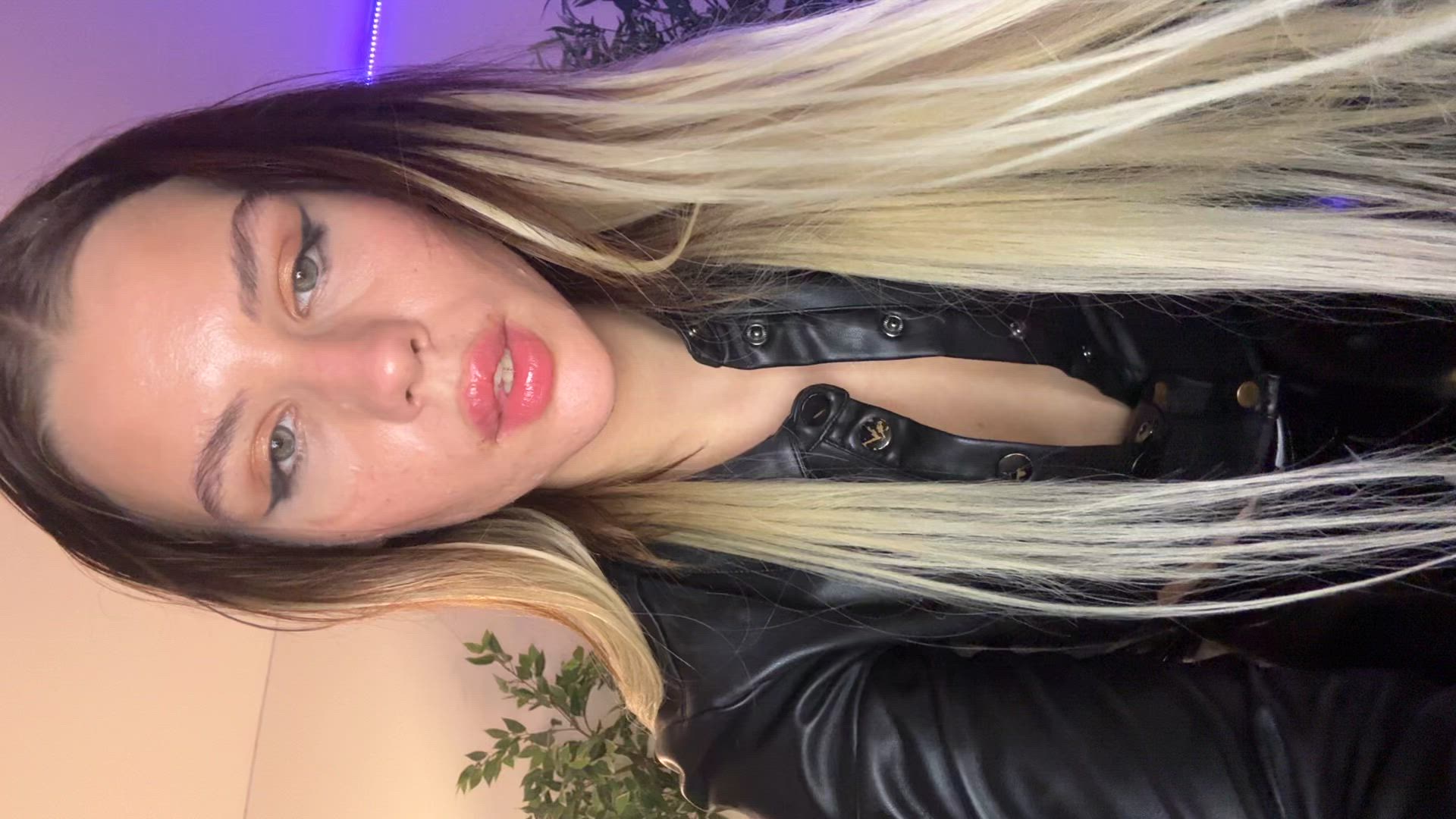 some hot latex fetish