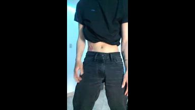 nick ♥ (support me to reach 125 likes) <3 — me ayudas? 😏