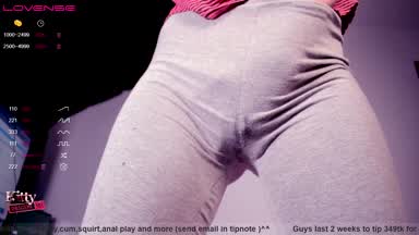 Squirt in leggings 2