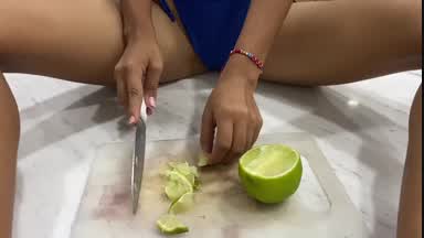 HOT KITCHEN