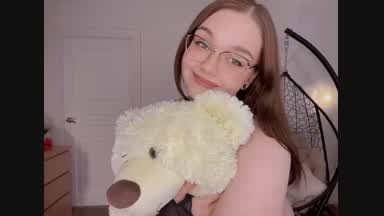Hug U