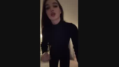 🖤 ​​Sweet poison that you want to return to