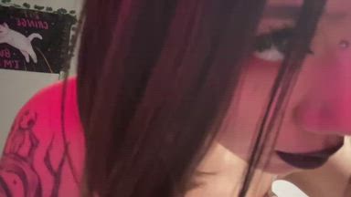Meee