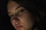 Eyes contact