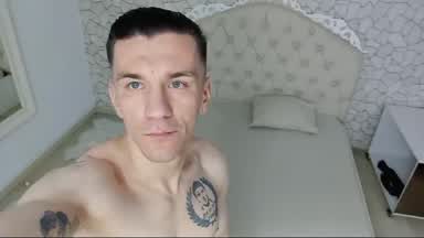 Showing my strong cock