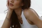 photo session white backroung