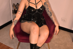 Behave. I’m watching👠