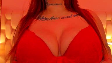 mia red