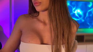 julia r le — 🤫🤫🤫