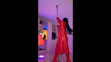 Mistress Pole Dance