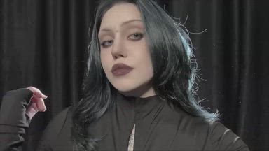 ✨Gorgeous Iva✨